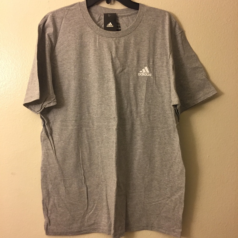 ADIDAS men's gray tee shirts /Size L